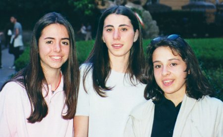 Maddalena, Ele, Lisa